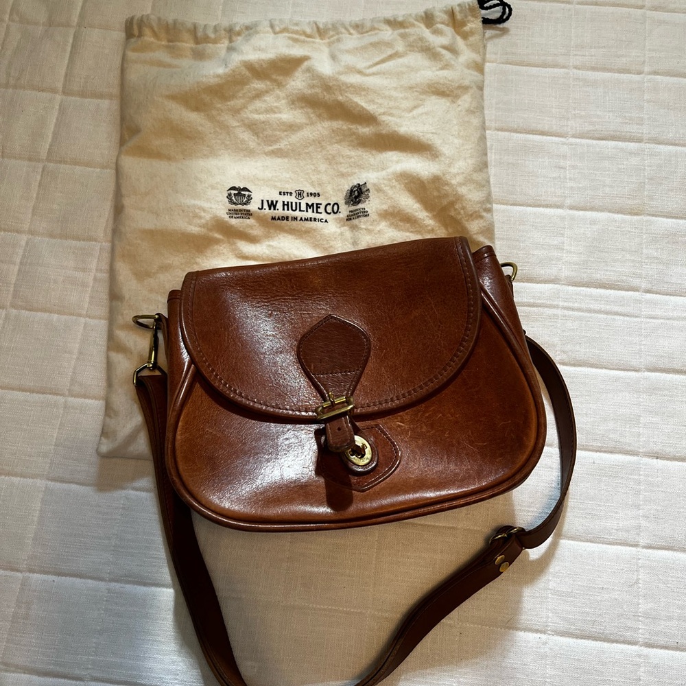 Brown Leather Crossbody Bag with Flap Closure